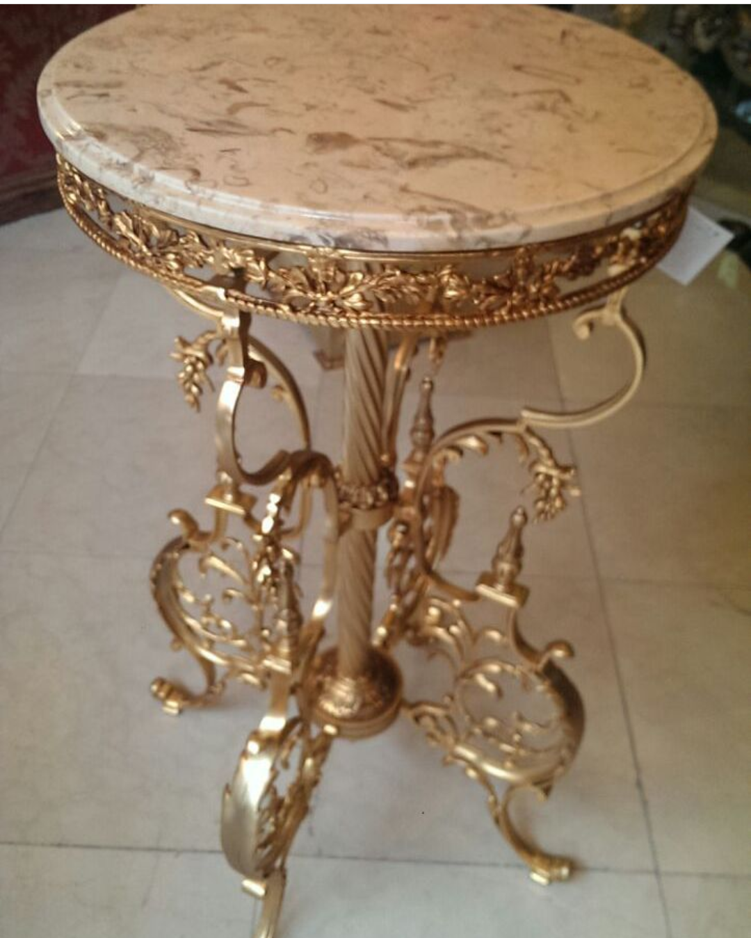 میزعسلی
