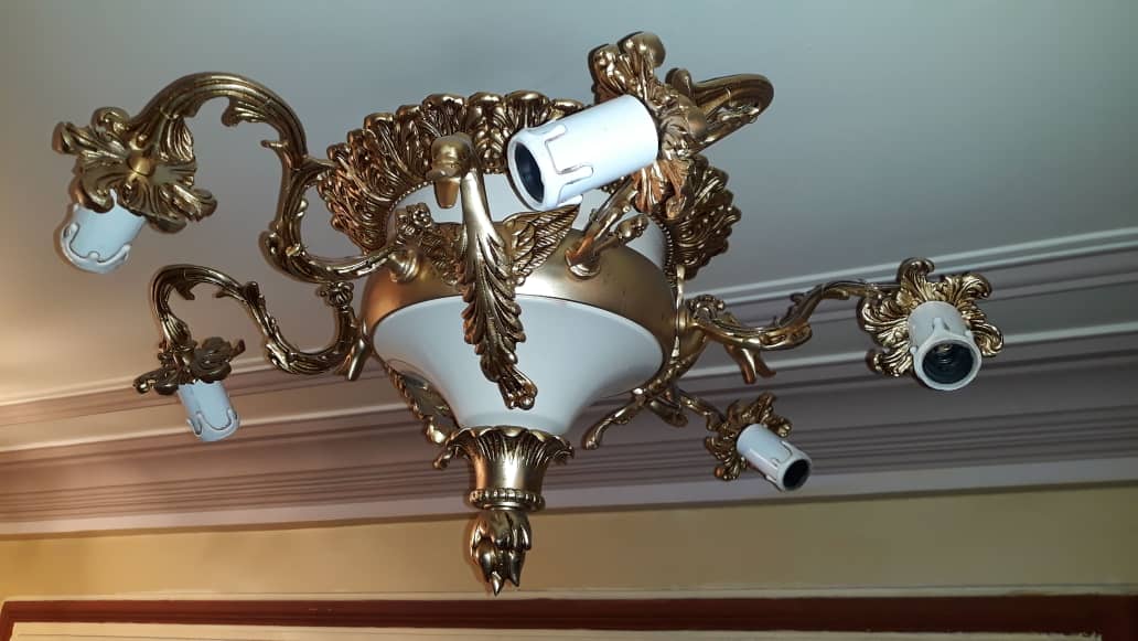 سقفی بارسلونی 6شعله طلا مات 09121868896
