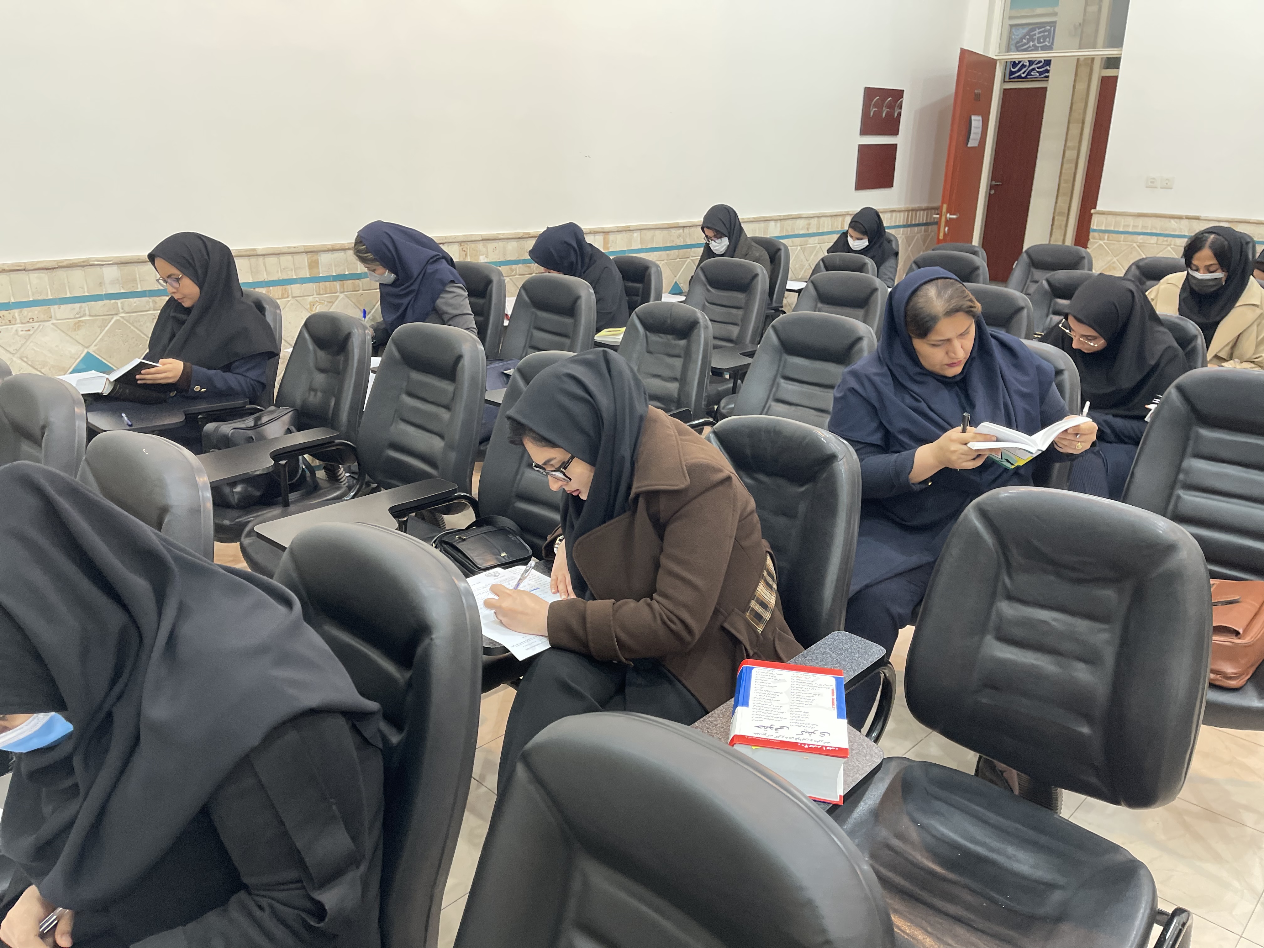 آزمون کتبی اختبار کاراموزان 1398