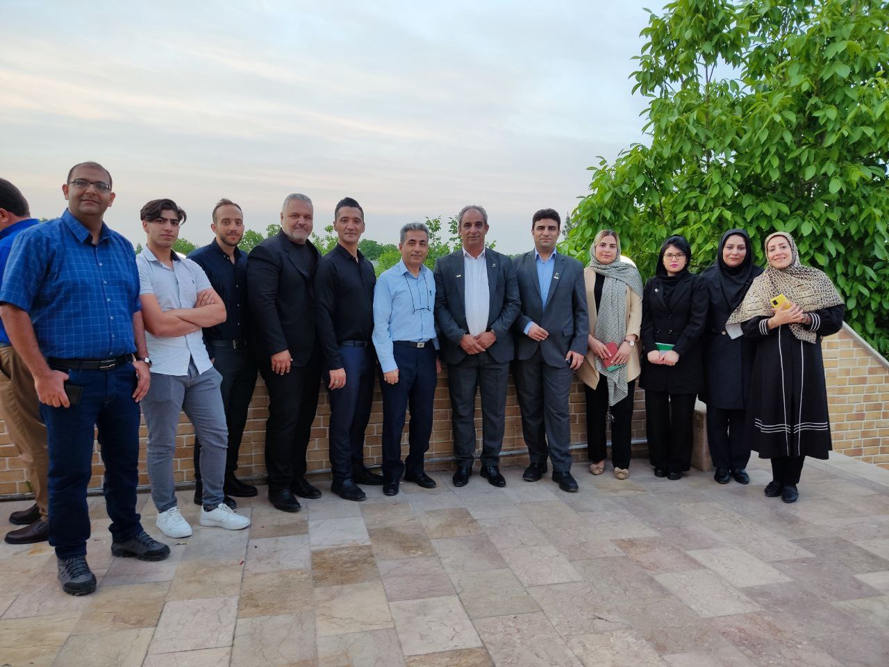 آینوتی