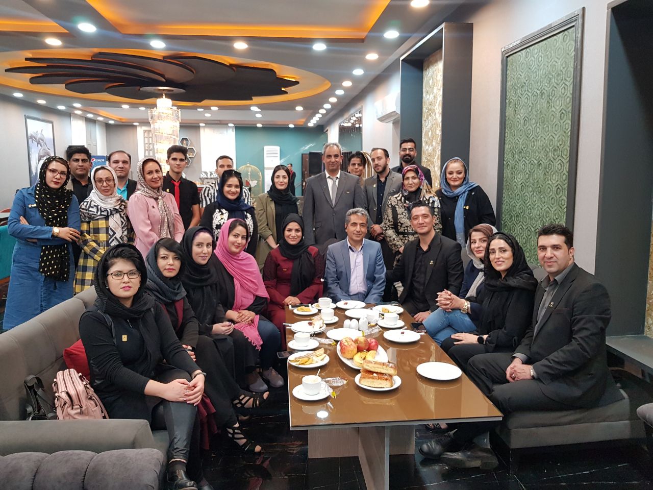 همکاران شرکت دانش بنیان گسترش طراحان نقش الماس