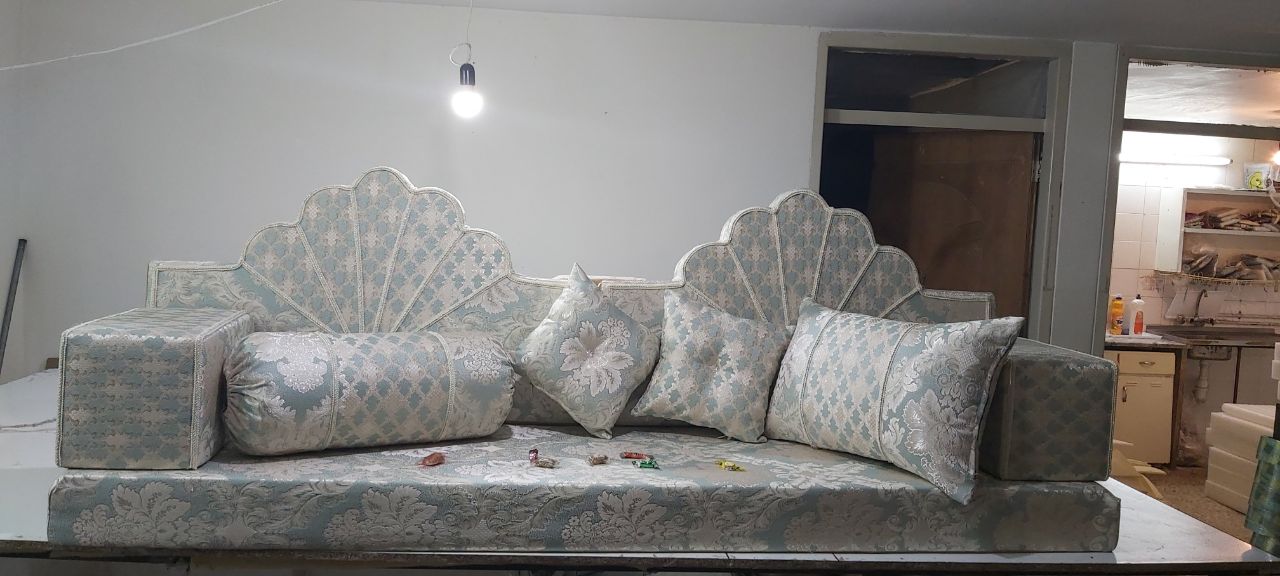 تولیدی پشتی خلیجی و مبل سنتی نجفی
