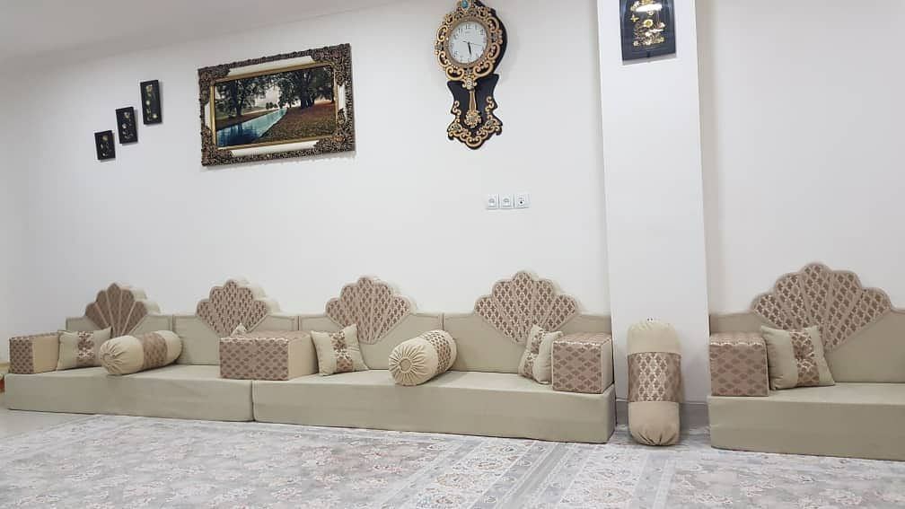 تولیدی پشتی خلیجی و مبل سنتی نجفی