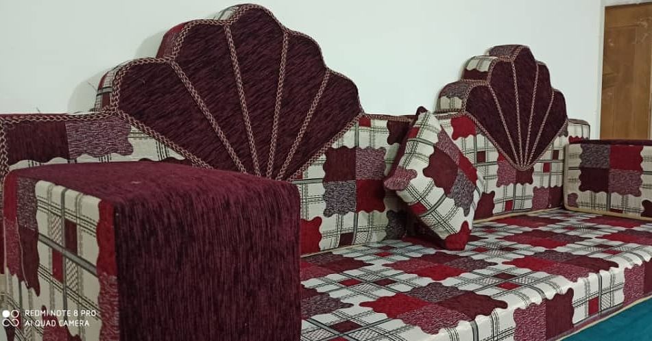 تولیدی پشتی خلیجی و مبل سنتی نجفی