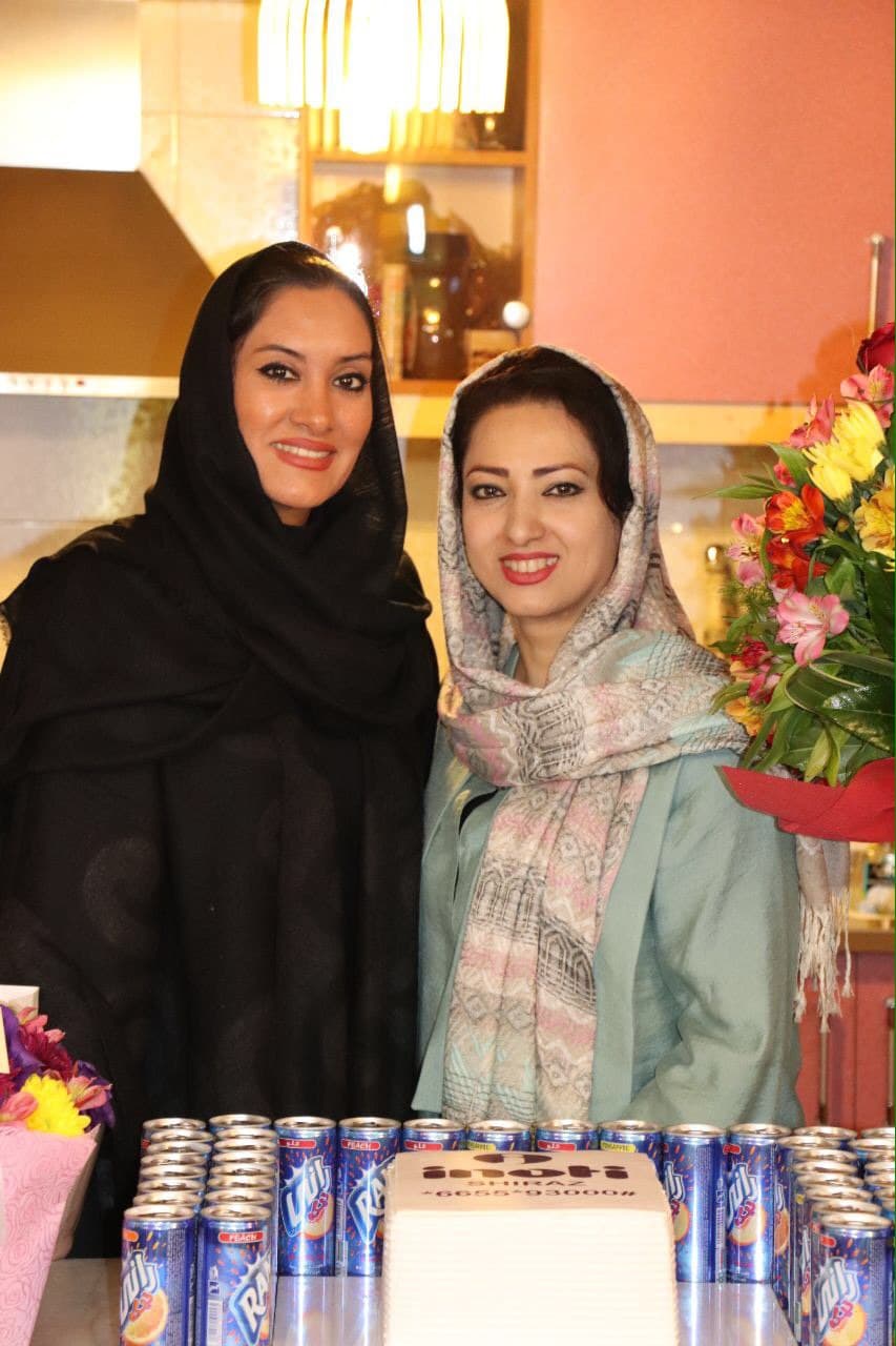 جلسه با حضور تاپلیدر بانو حفیظی در شیراز
