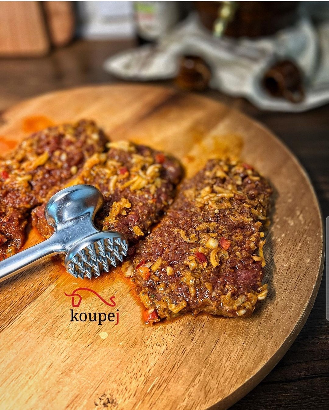 استیک های طعم دار شده از راسته گوساله