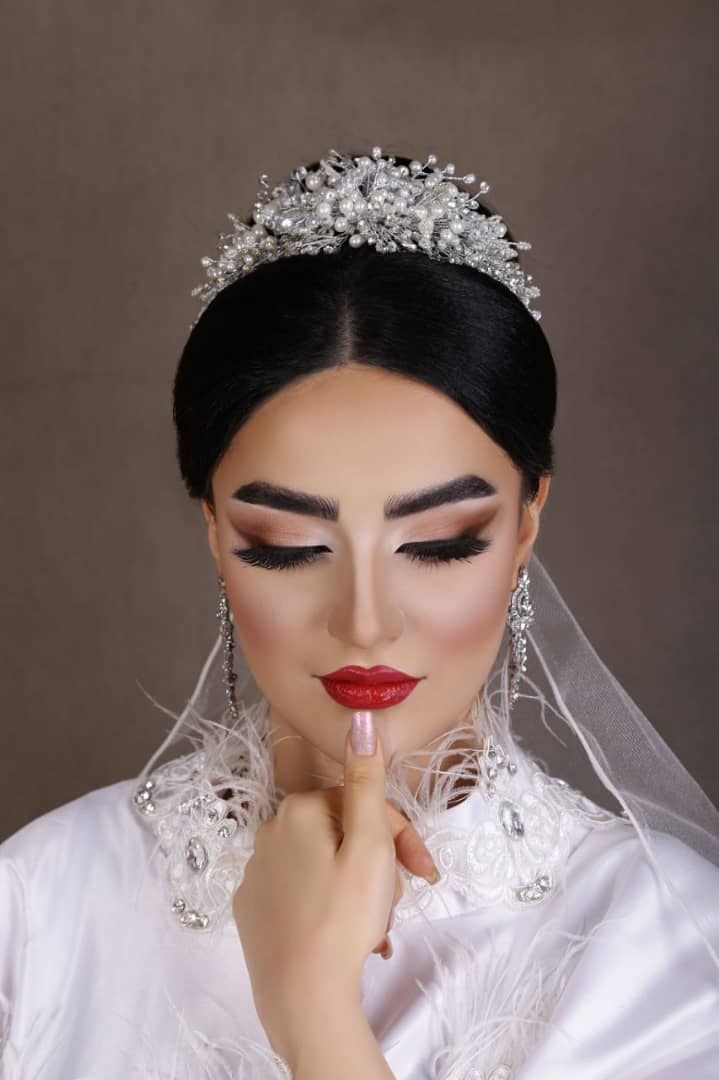 عروس زیبای شرقی