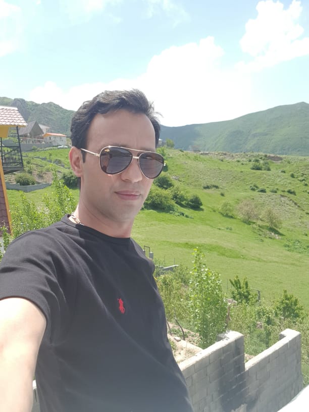 عماد ساداتی