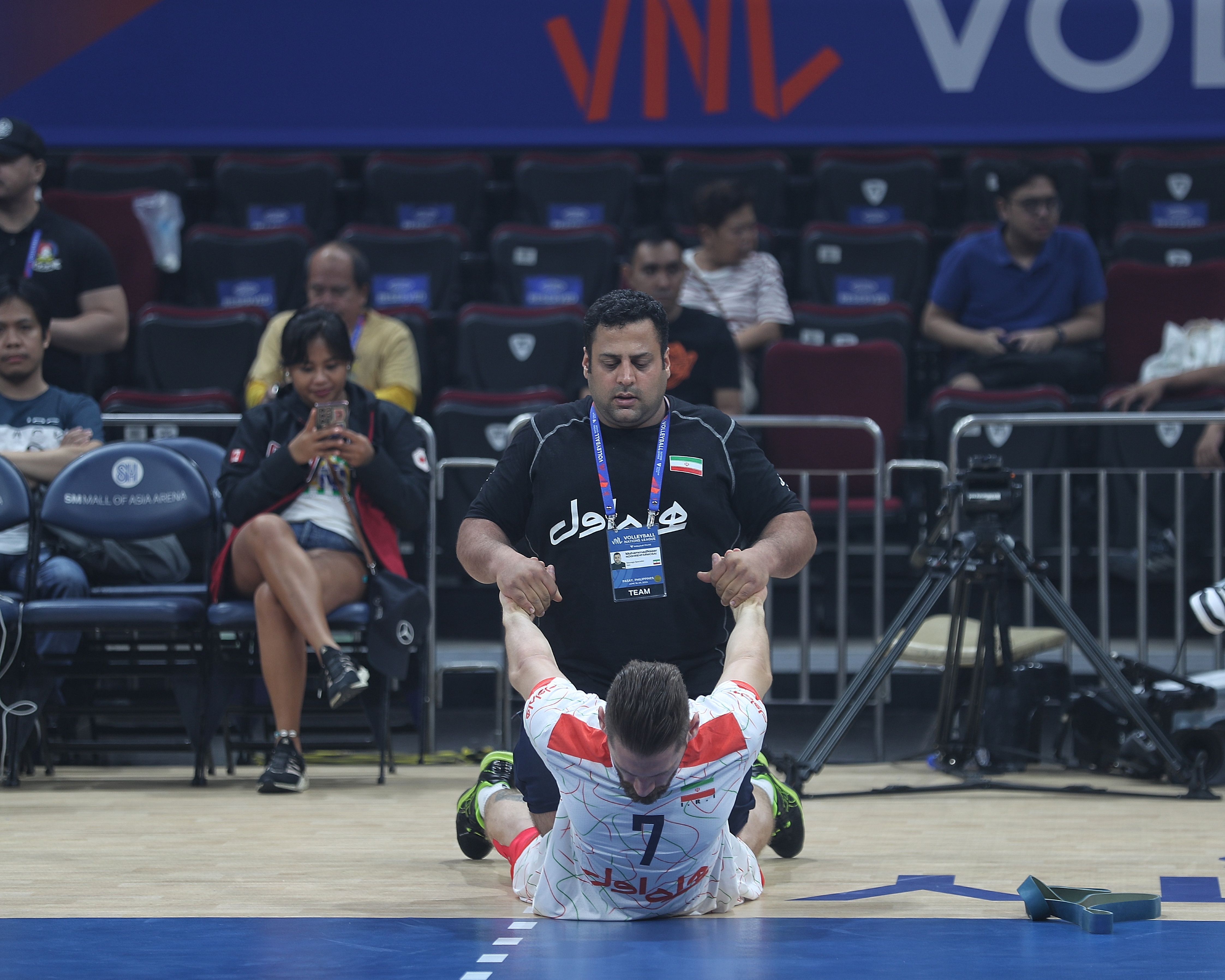 محمد ناصر نقره ماسور تیم ملی والیبال2024