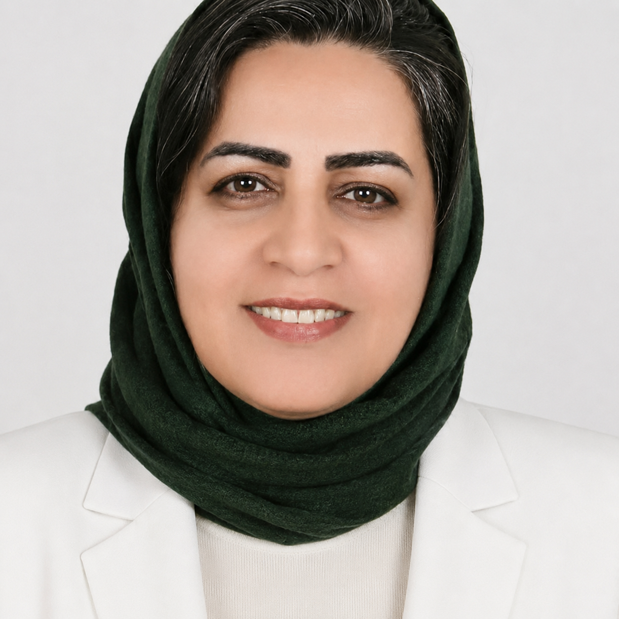 اشرف سادات حسینی نیا