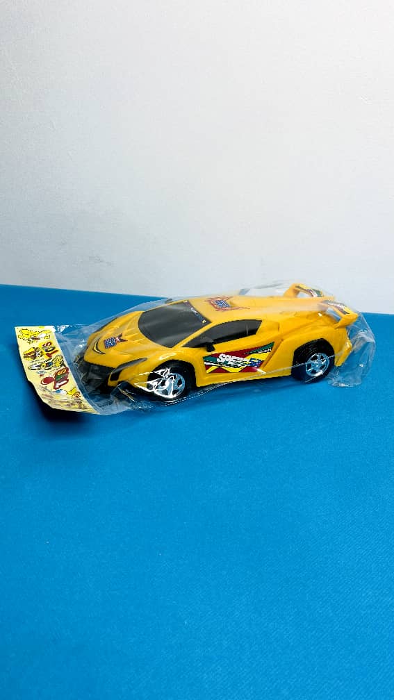 ماشین اسباب بازی