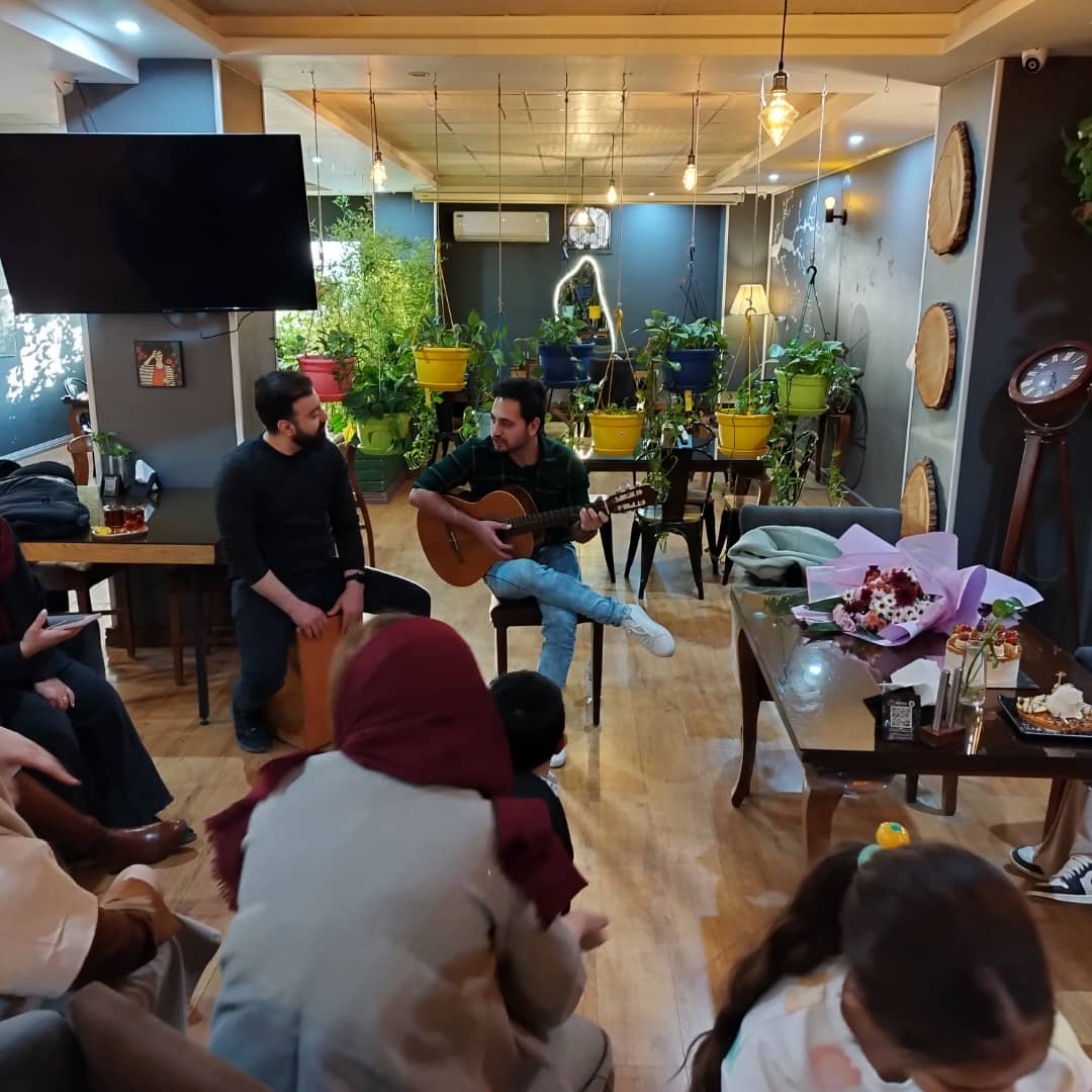 گروه سوپرایز کرمانشاه