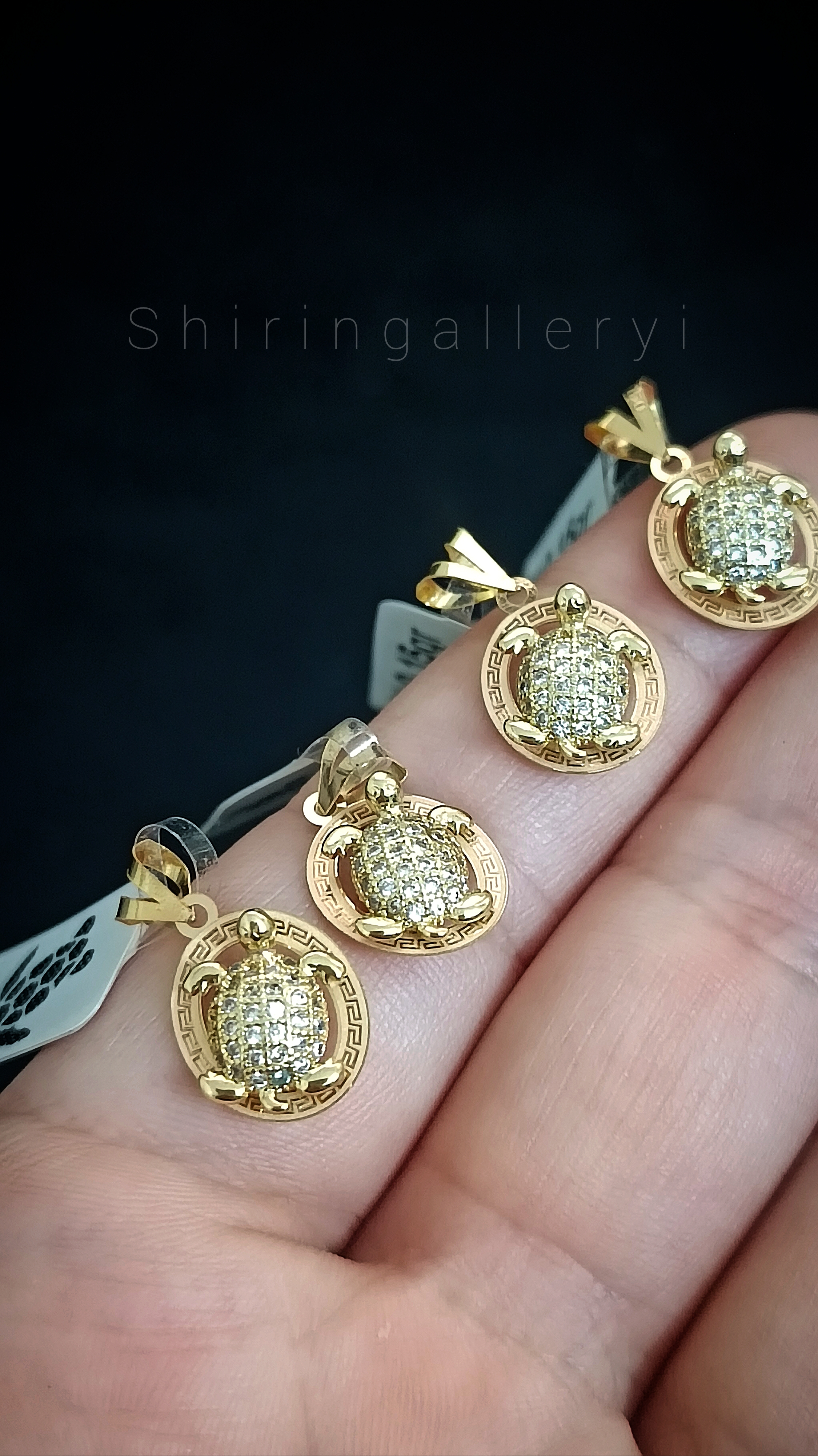 طلای مینیمال در بروجرد