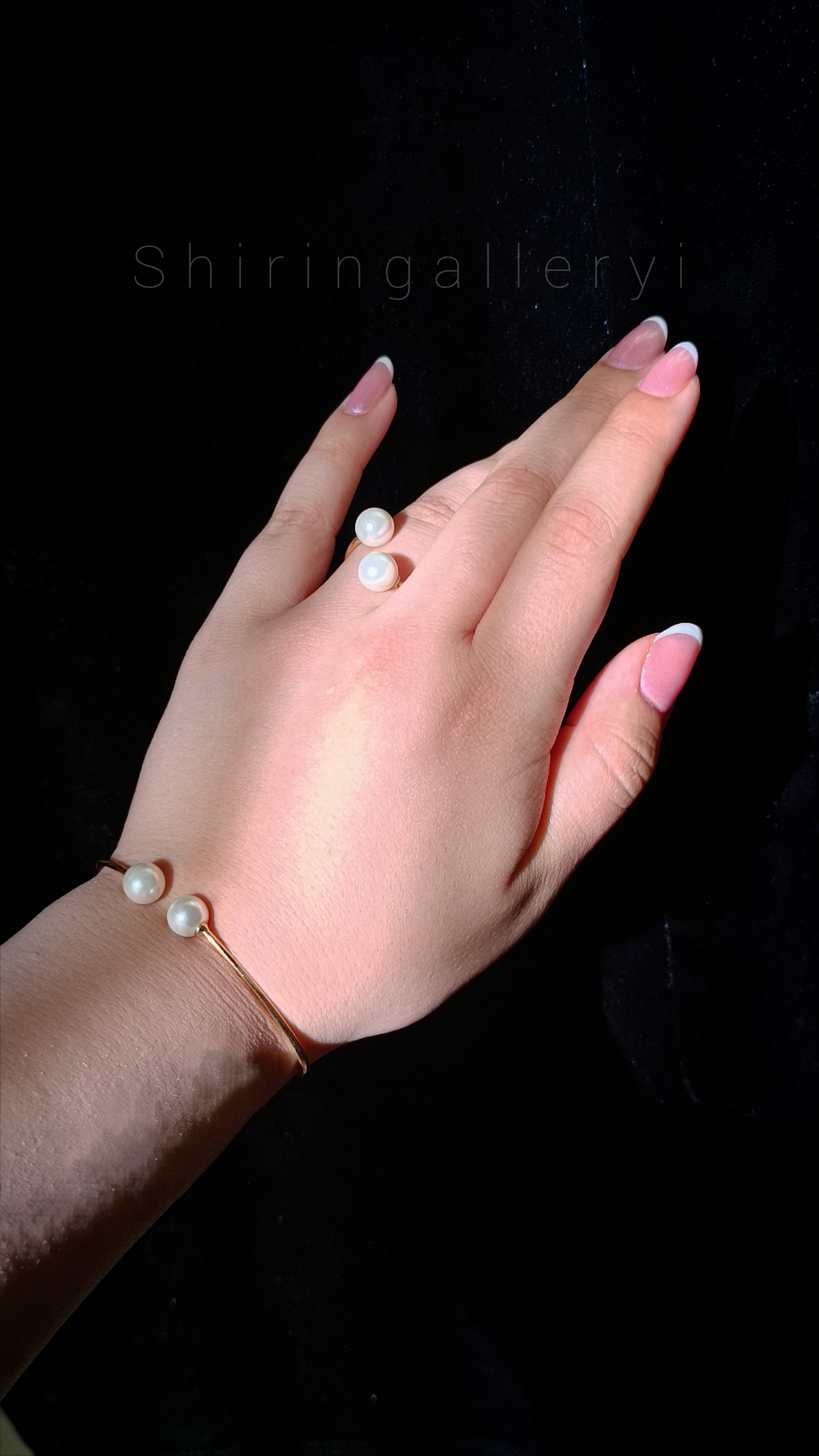 نیم ست طلا در بروجرد