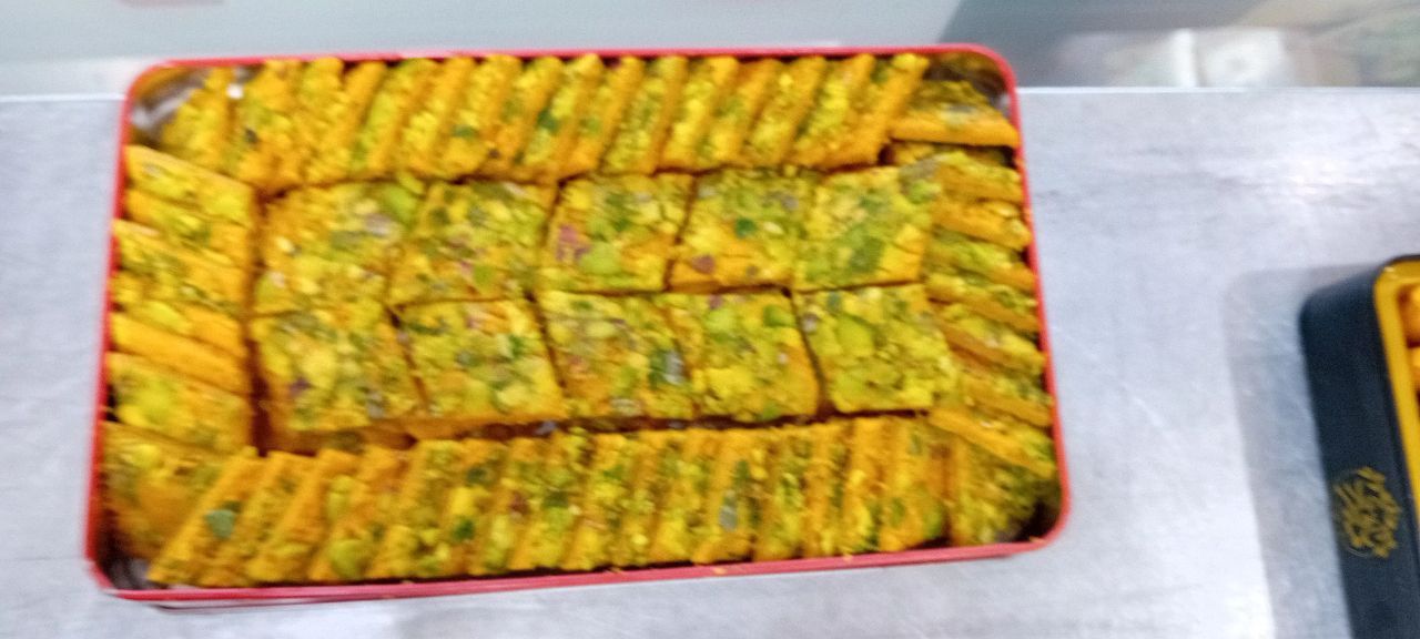 سوهان میرباقری شیرین نشاط