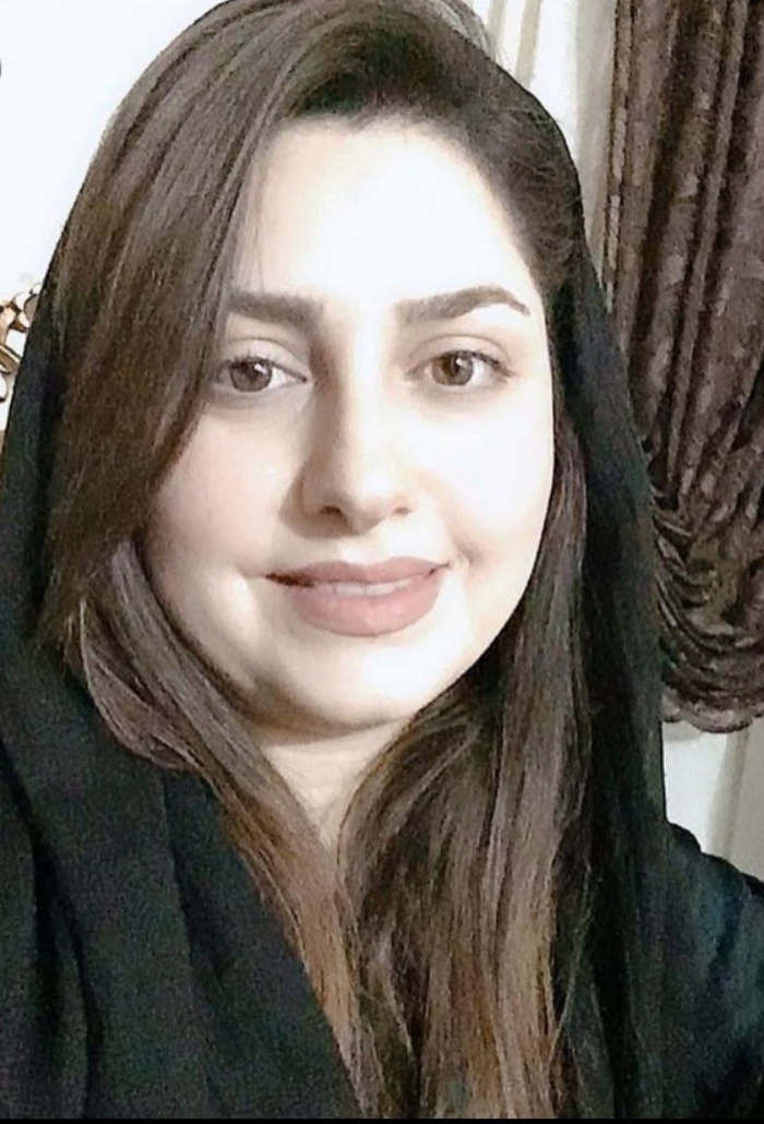 مینو لرستانی