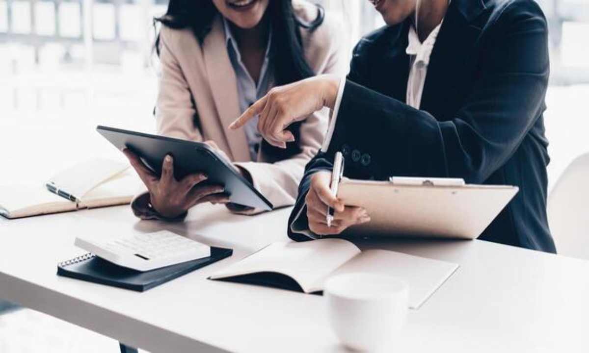 اسما بغلانی