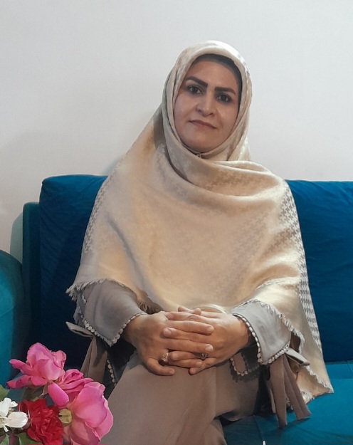 زهرا پیری