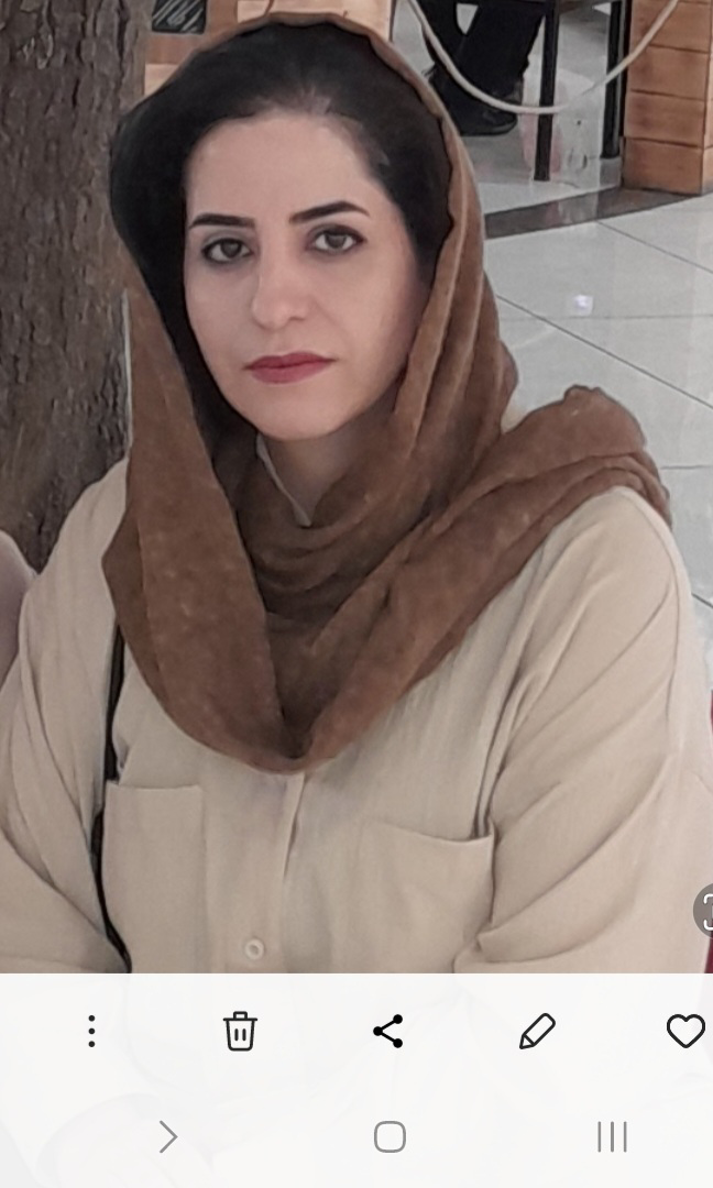 صغری نسبت کریمی