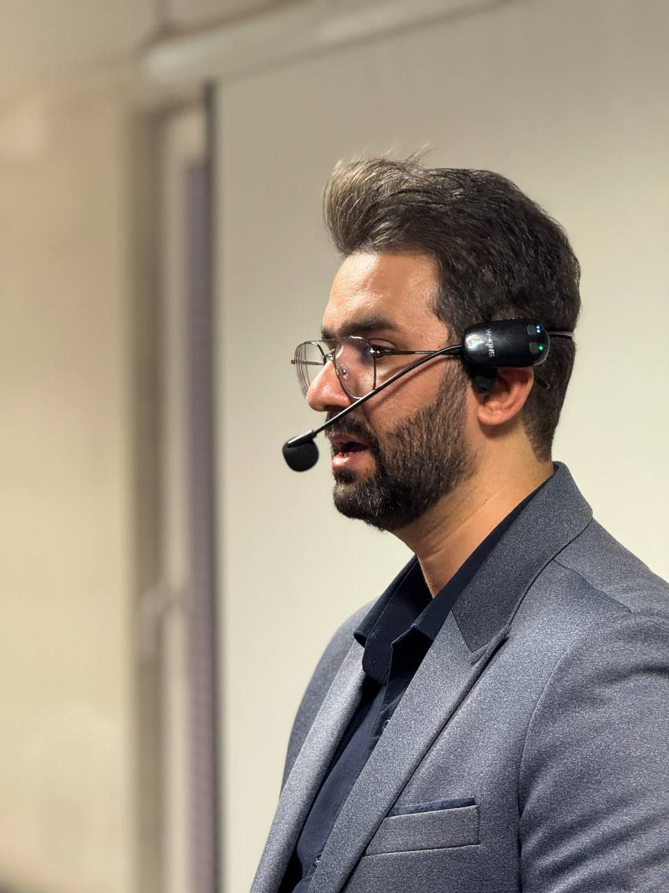 سیستم هوشمند همایش ها