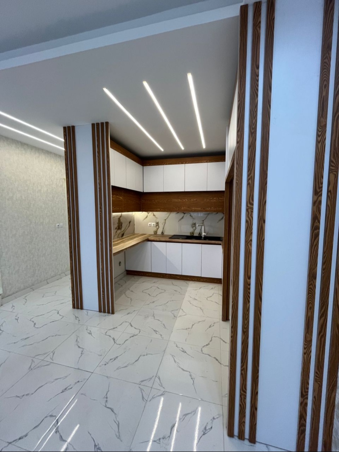 کارشناس فروش املاک