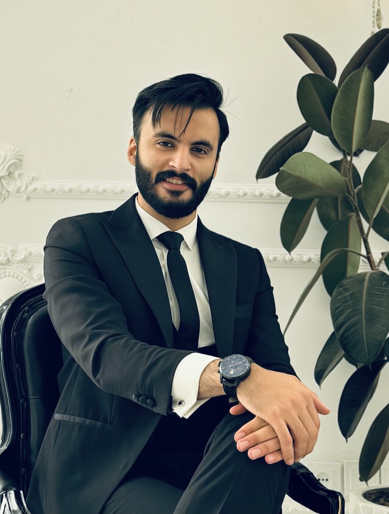 کارآموز حقوق 