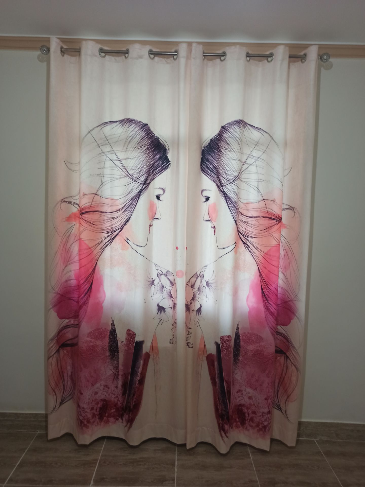 پرده طرح دار