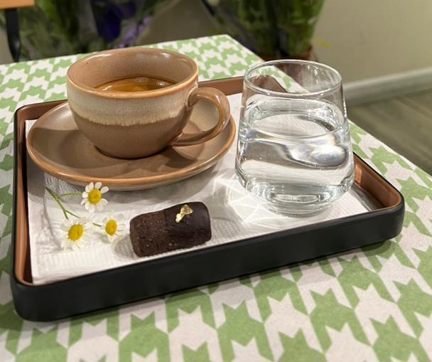 قهوه و نوشیدنی