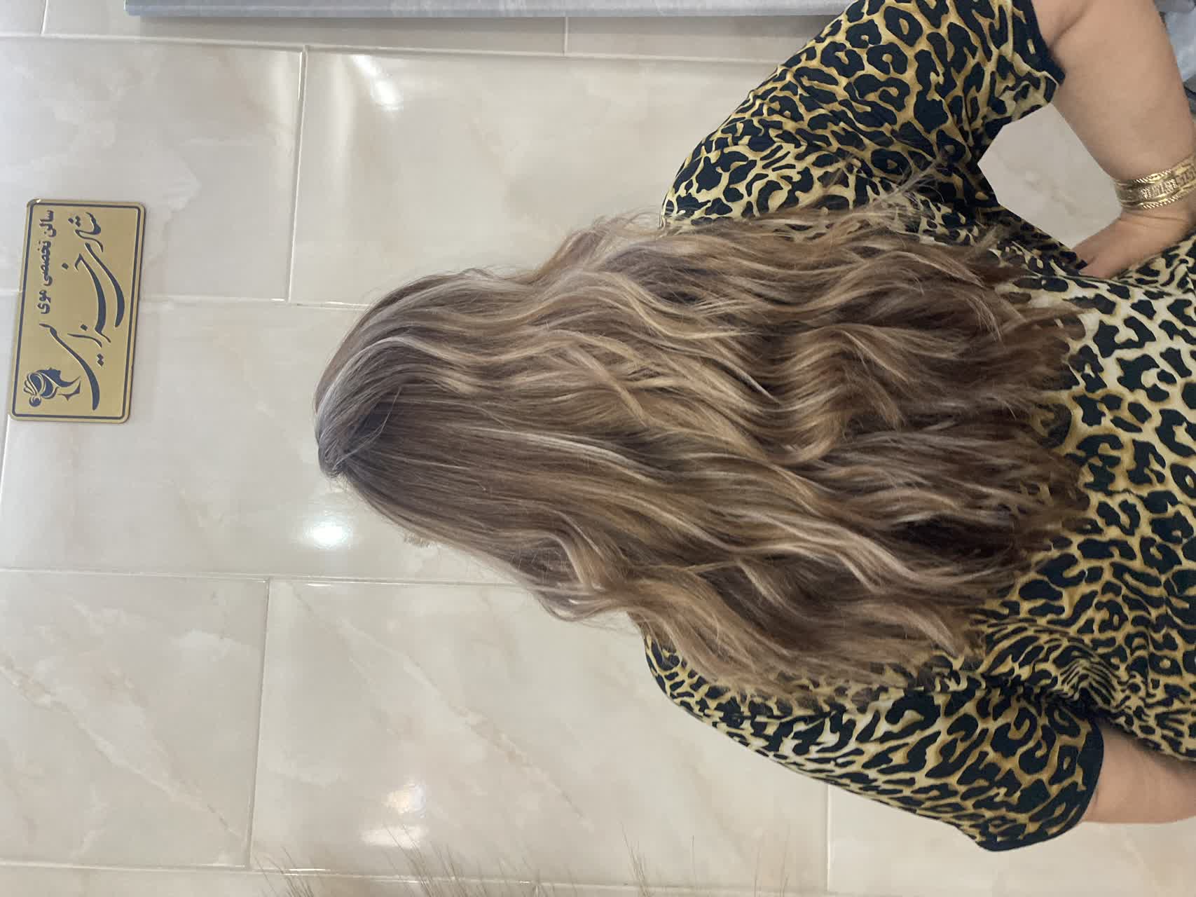 رنگ و‌لایت فویل 