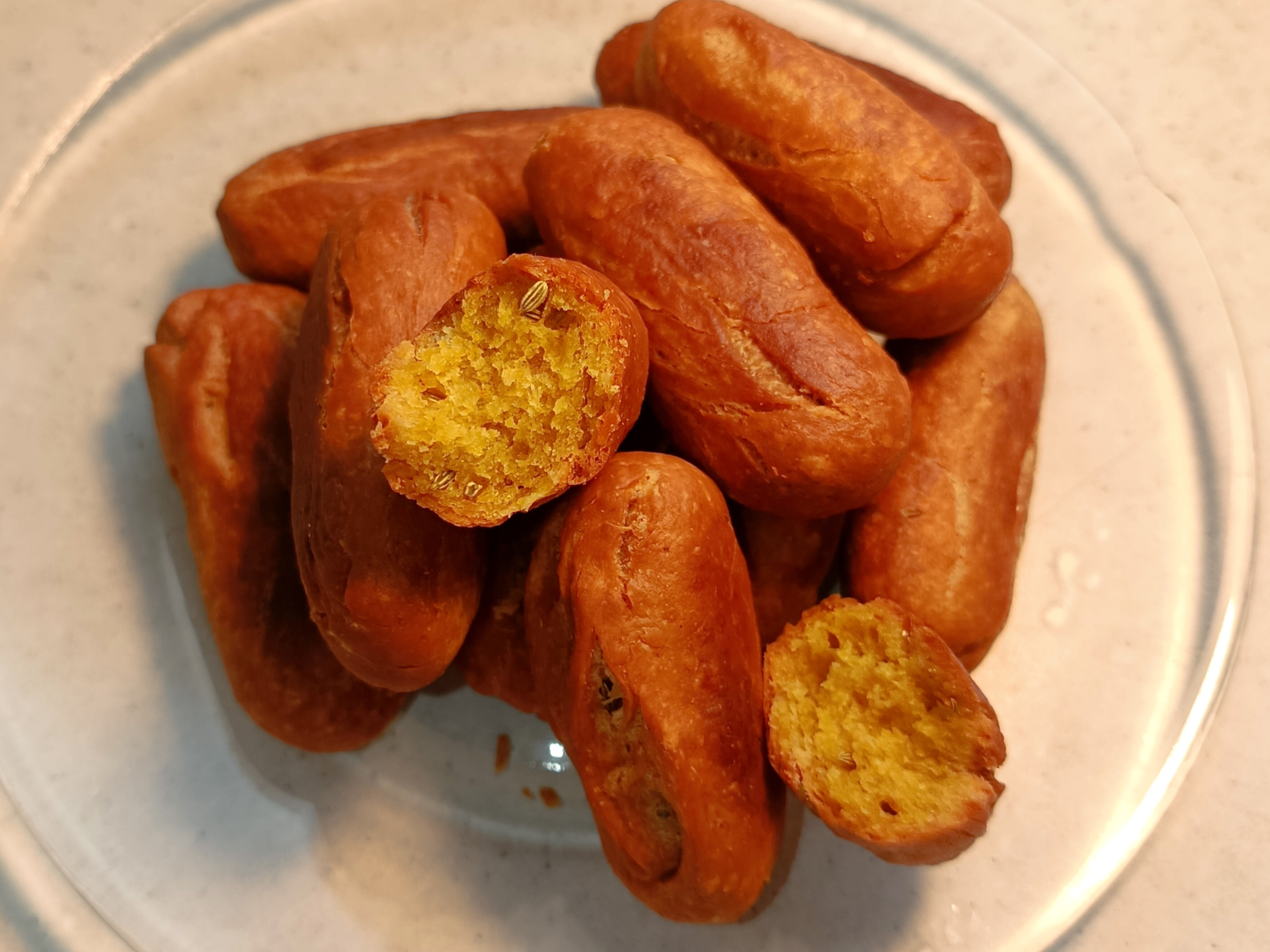 بژی - شیرینی سنتی کرمانشاه 
