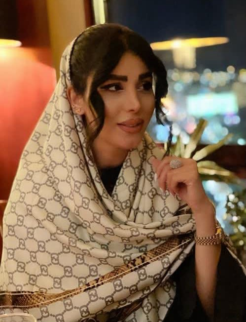  سهیلا سراب ،کارشناس فروش پروژه‌های مسکونی لوکس