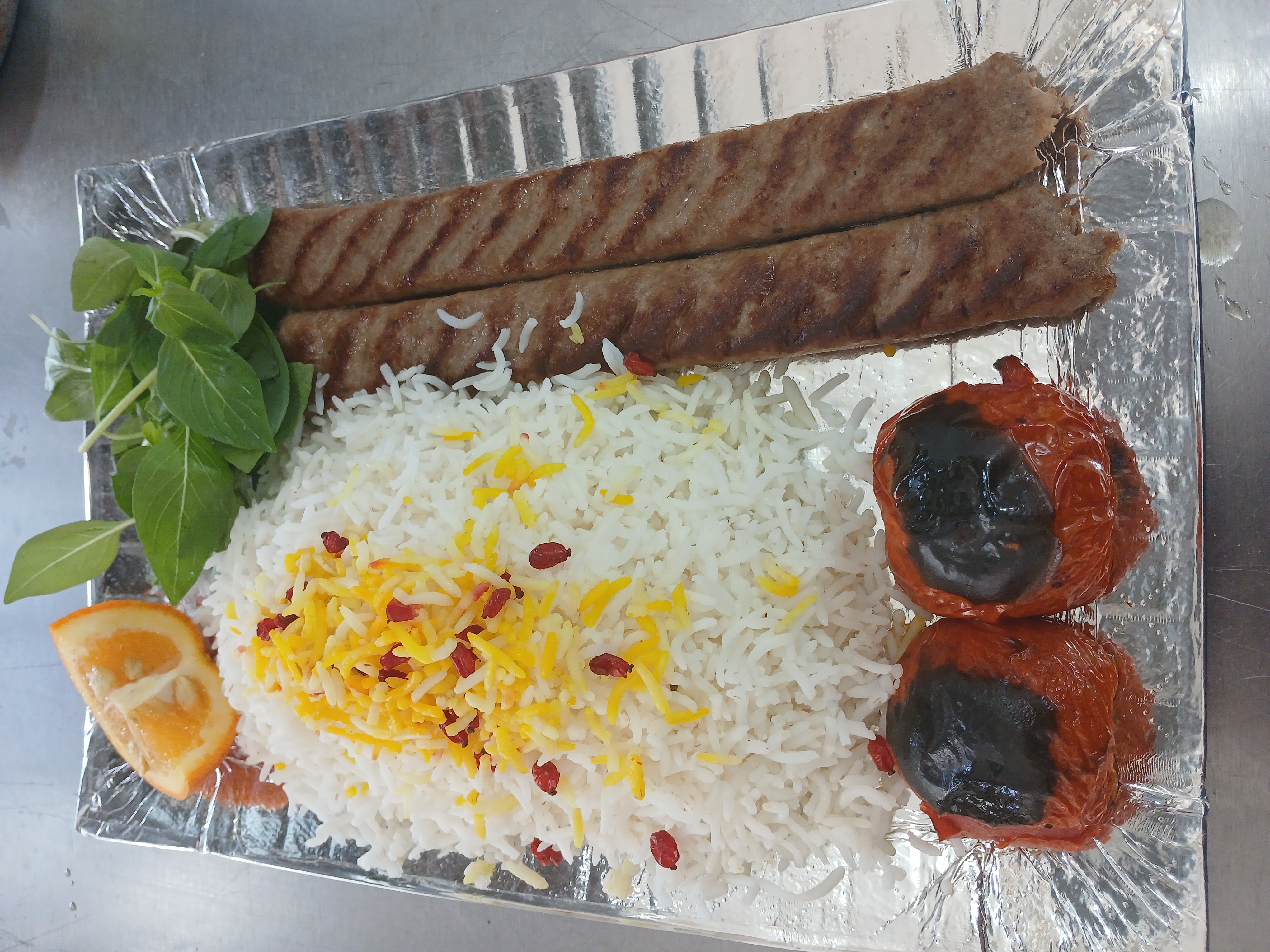 چلو کباب کوبیده گوشت