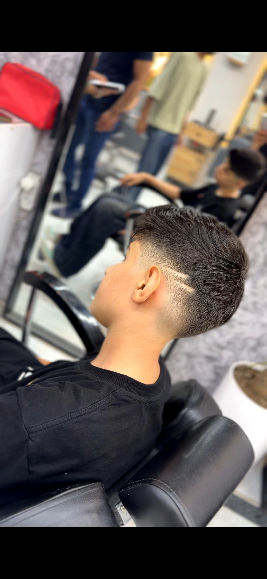  Amir Stylist
