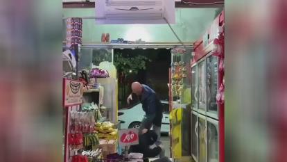 دزدی در پشت دوربین مخفی