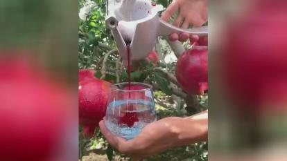 آب انار طبیعی 😋😋