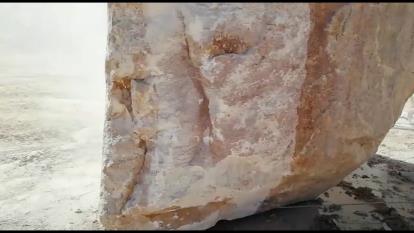 برش سنگ با سیم برش الماسه (تولید کننده آقای مهندس مهران جنت)