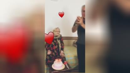 اهنگ مادر خیلی احساس خوبیه