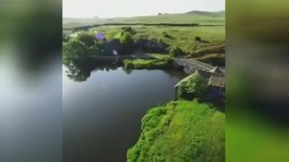 خانه ای در میان جنگل