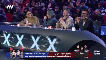 گفت و گو خنده دار احسان علیخانی با وحید موسوی مرحله نیمه نهایی عصرجدید 3