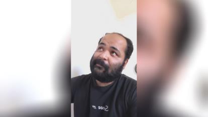 ترکیدم از خنده از دست این دیوانه 😂😂😂