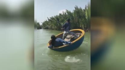 اینا چرا نمیفتن....همش منتظر بودم بیفتن😂😂😂