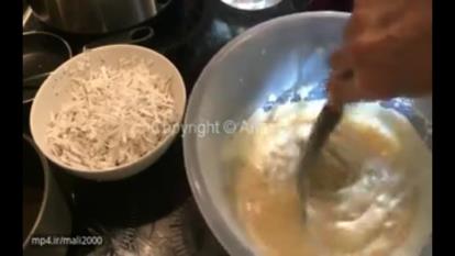 طرز تهیه کیک نارگیلی خوشمزه