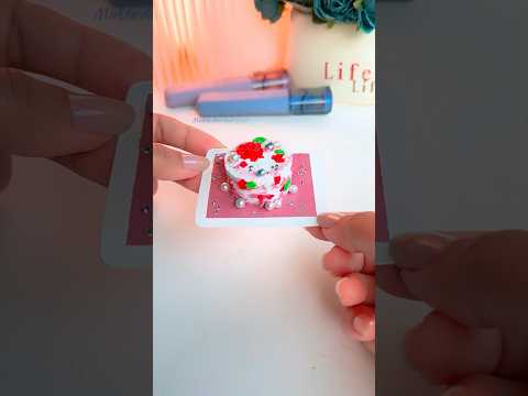 پوستر ایده‌های کیک کوچک خودساخته با رنگ‌های پاستل نرم