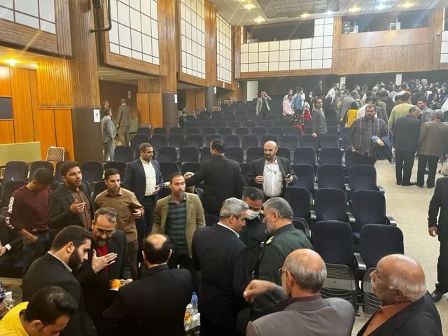 جهانگیر داودی