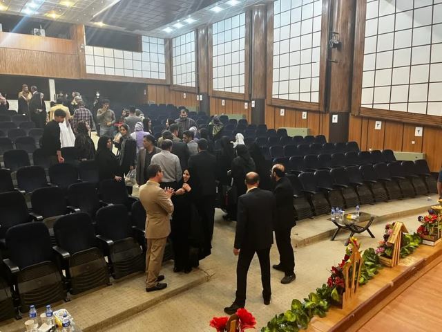 جهانگیر داودی