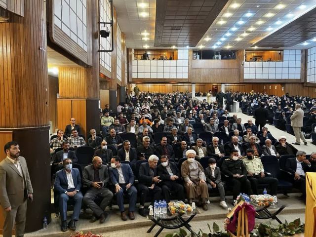 جهانگیر داودی
