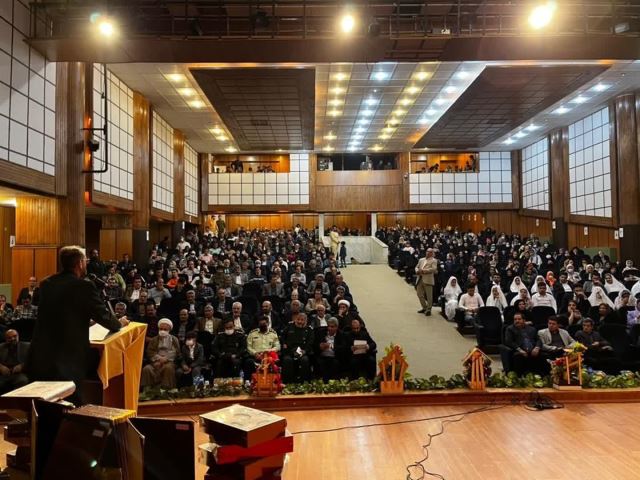 جهانگیر داودی