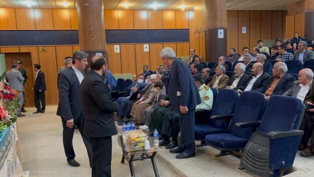 جهانگیر داودی