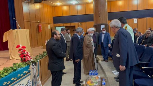جهانگیر داودی