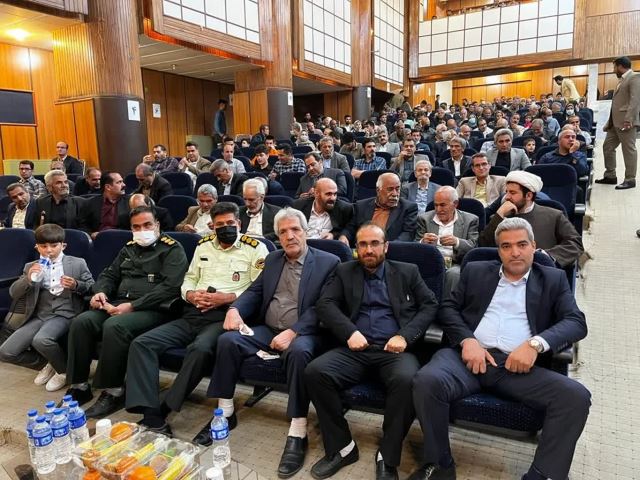 جهانگیر داودی